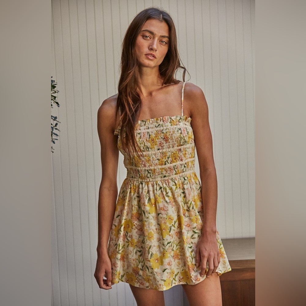 NWT By Together COTTON FLORAL MINI DRESS/ROMPER- CREAM/YELLOW FLORAL size Medium